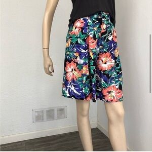 Vintage Carol Anderson collection tropical print high waist Bermuda shorts